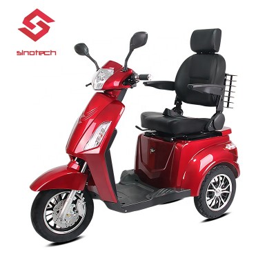 Classic design low price 800W CE Electric mobility scooter 3 wheel for the older and disabled people made in China